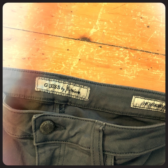 Size 26 GRAY Marciano HIGH SKINNY STRETCH pant - Picture 1 of 2